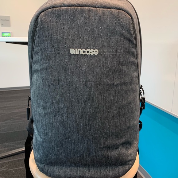incase reform backpack